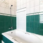 Leogrand Svobody 33 Lviv