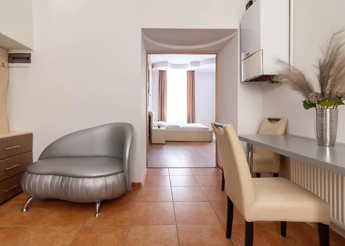 Apartamento Leogrand Svobody 33 Leópolis